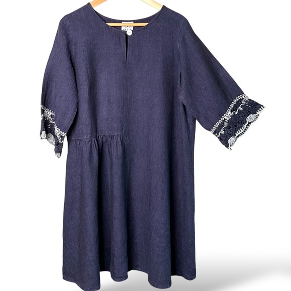 VALIA Made in Australia Navy 100% Linen Dress White Crochet Trim Sz L - Picture 3 of 9